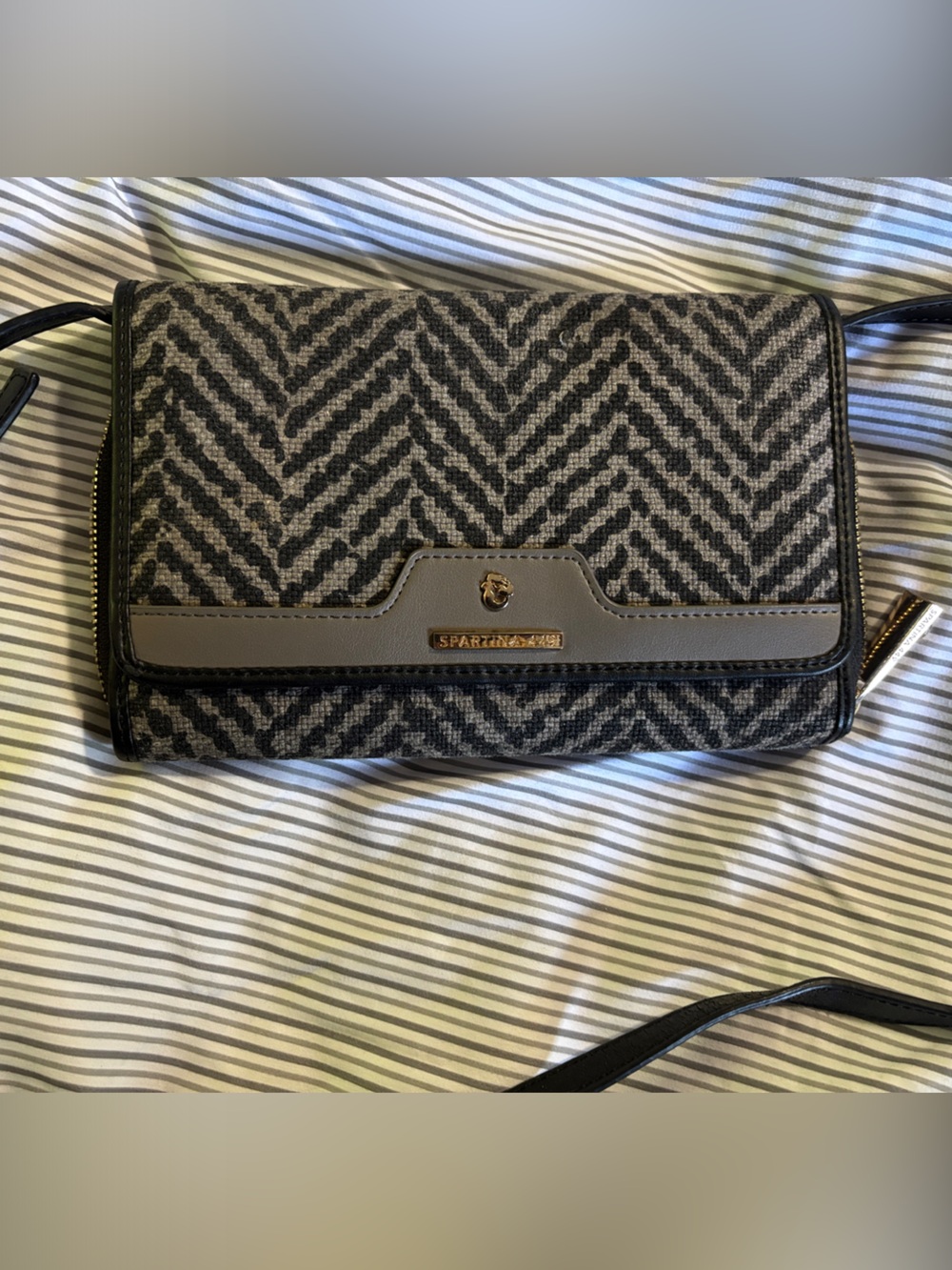 Spartina 449 Black and Gray Patterned Crossbody Wristlet